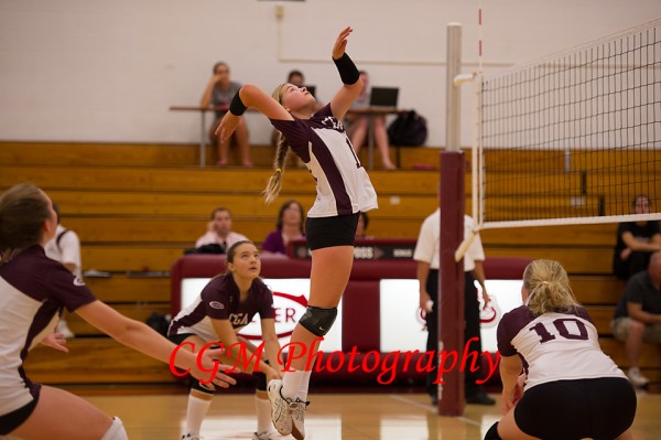 8-30-12_freshman_volleyball_010