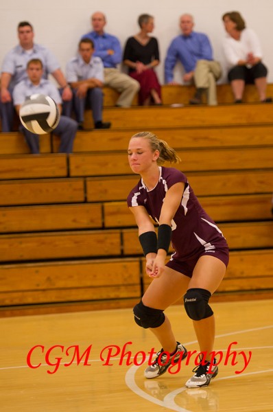 9-13-12_v_volleyball_006