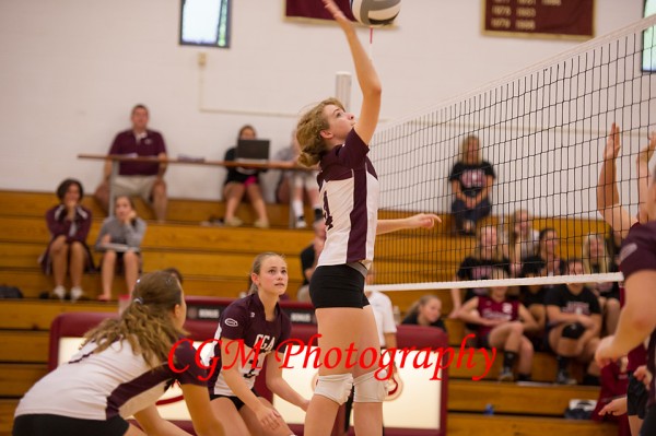 9_17_12_freshman_volleyball_007