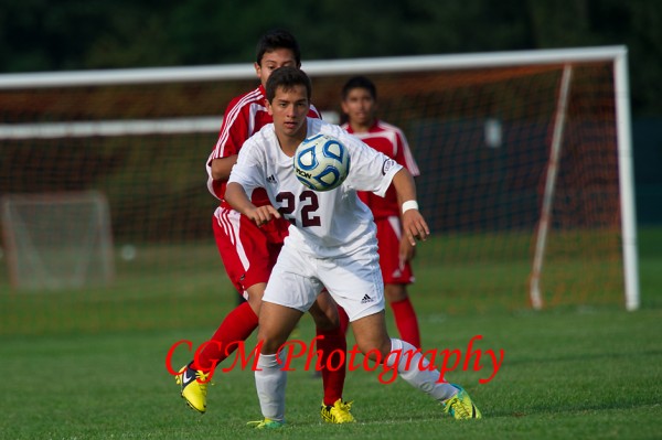 9_17_12_jv_soccer_006